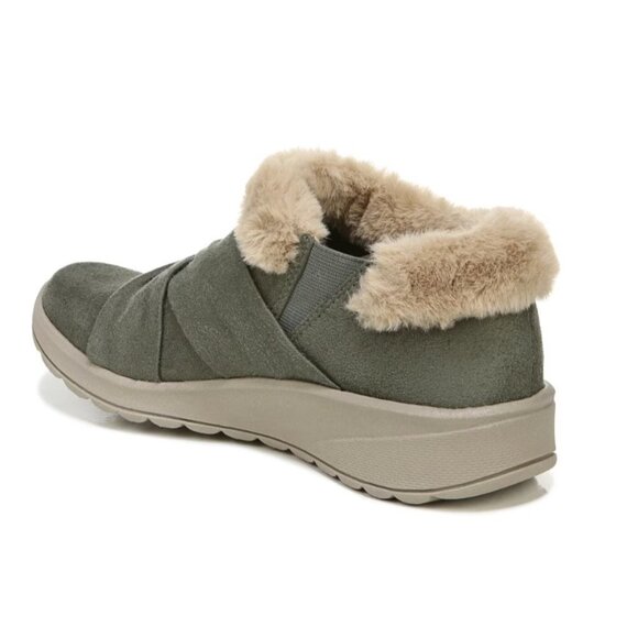 Bzees Women's Genie Slip On - Picture 12 of 12